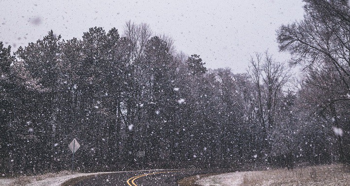 Dec. 24 weather: Snow and freezing rain on Christmas Eve in southern Ontario