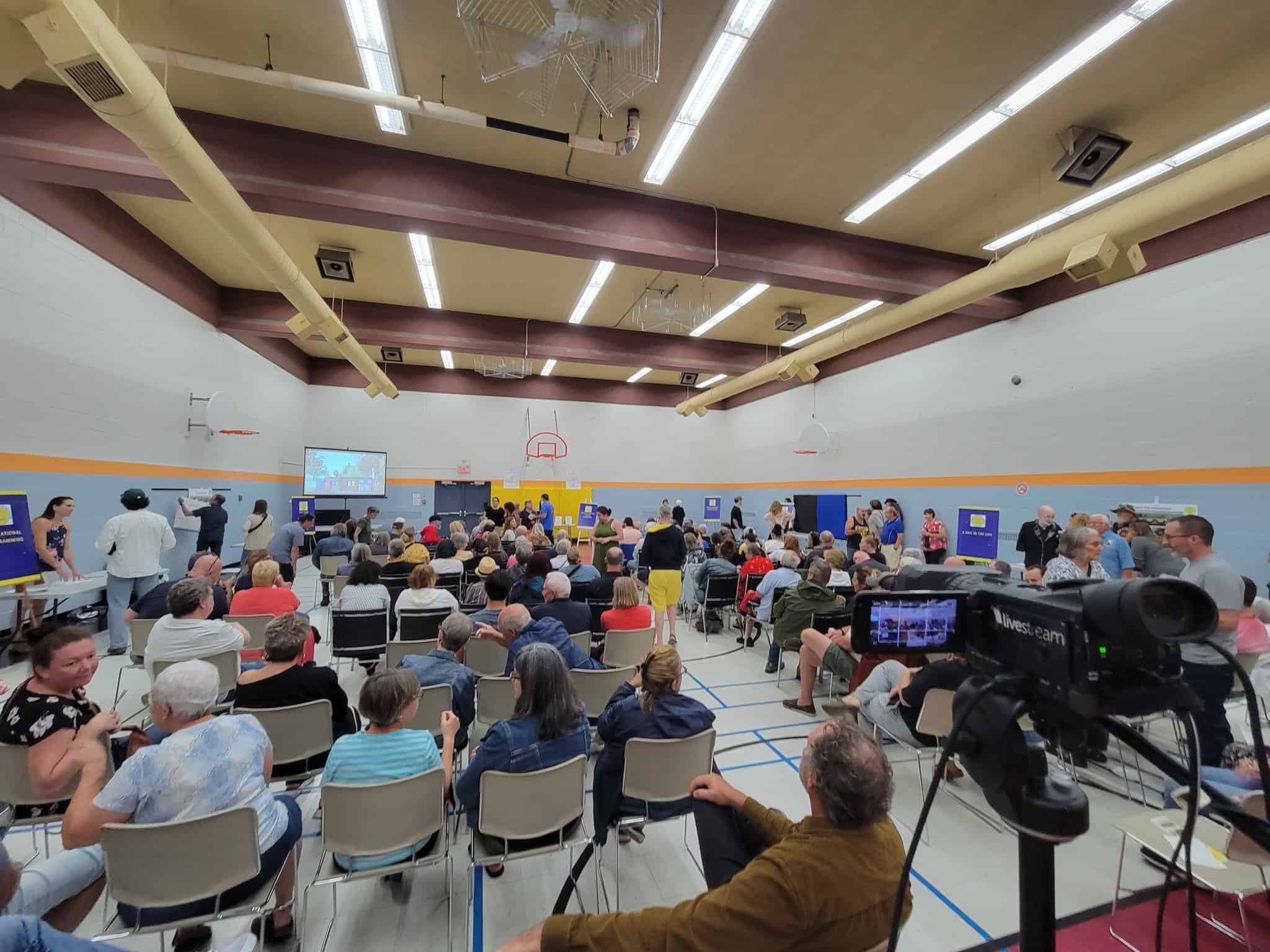 tiny shelters tiny cabins HATS meeting homeless homelessness Hamilton