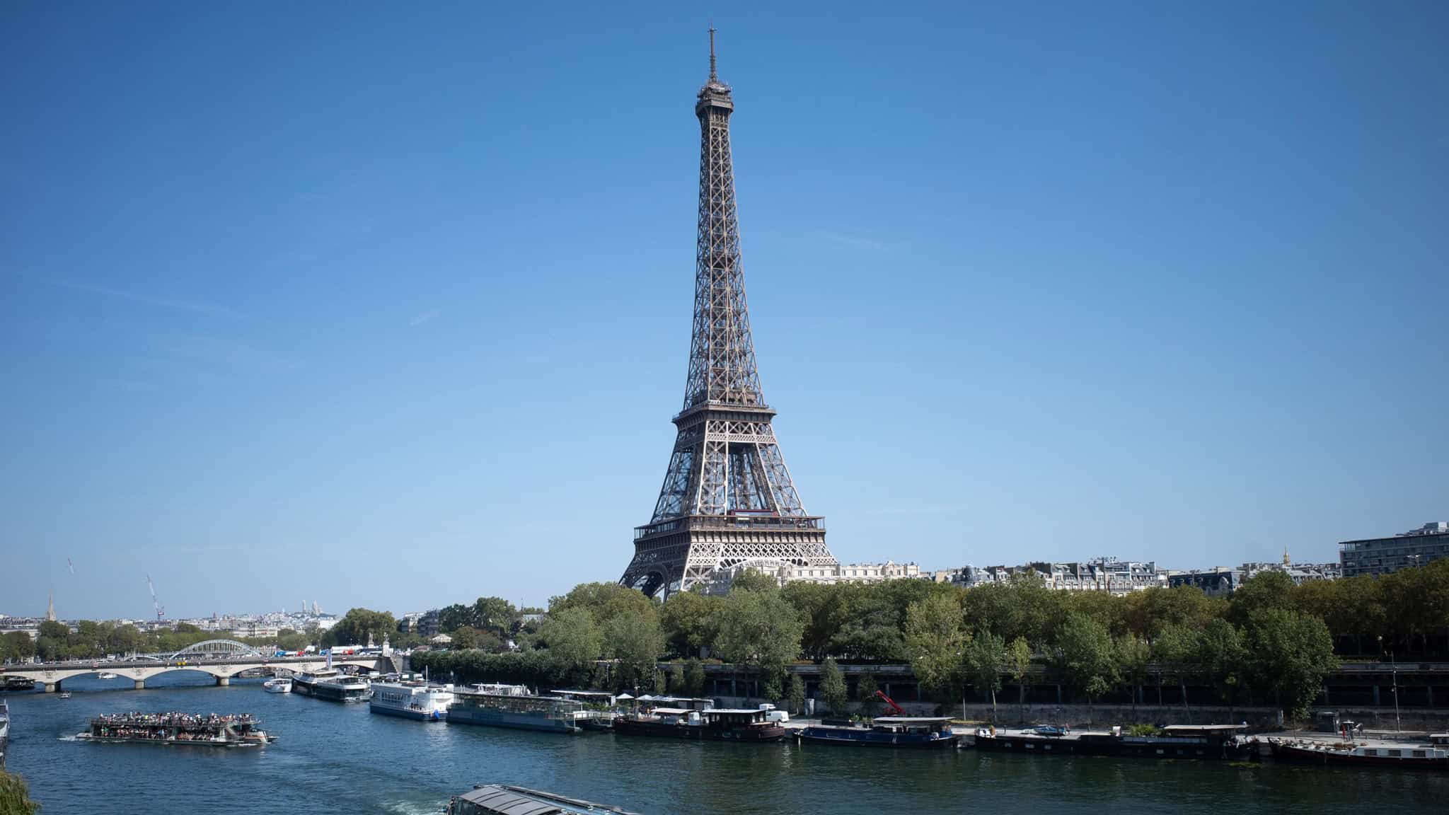 travel advisory canada france